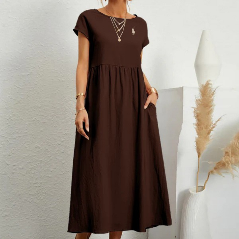 Vestido amplio de algodón y lino con pliegues