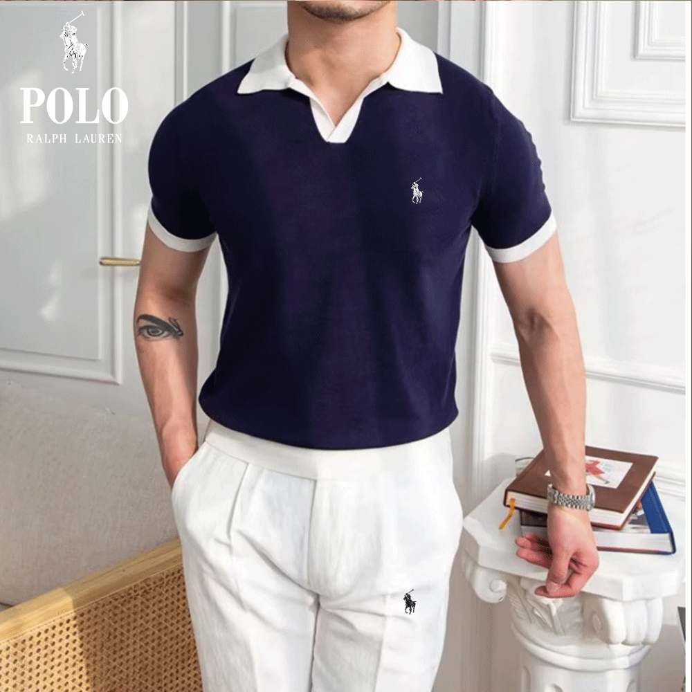 Conjunto RL™: polo con cuello en V y pantalones ajustados slim fit.